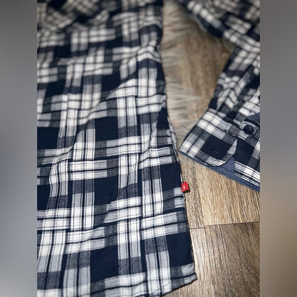 Big star women’s flannel button down shirt - Picture 6 of 8